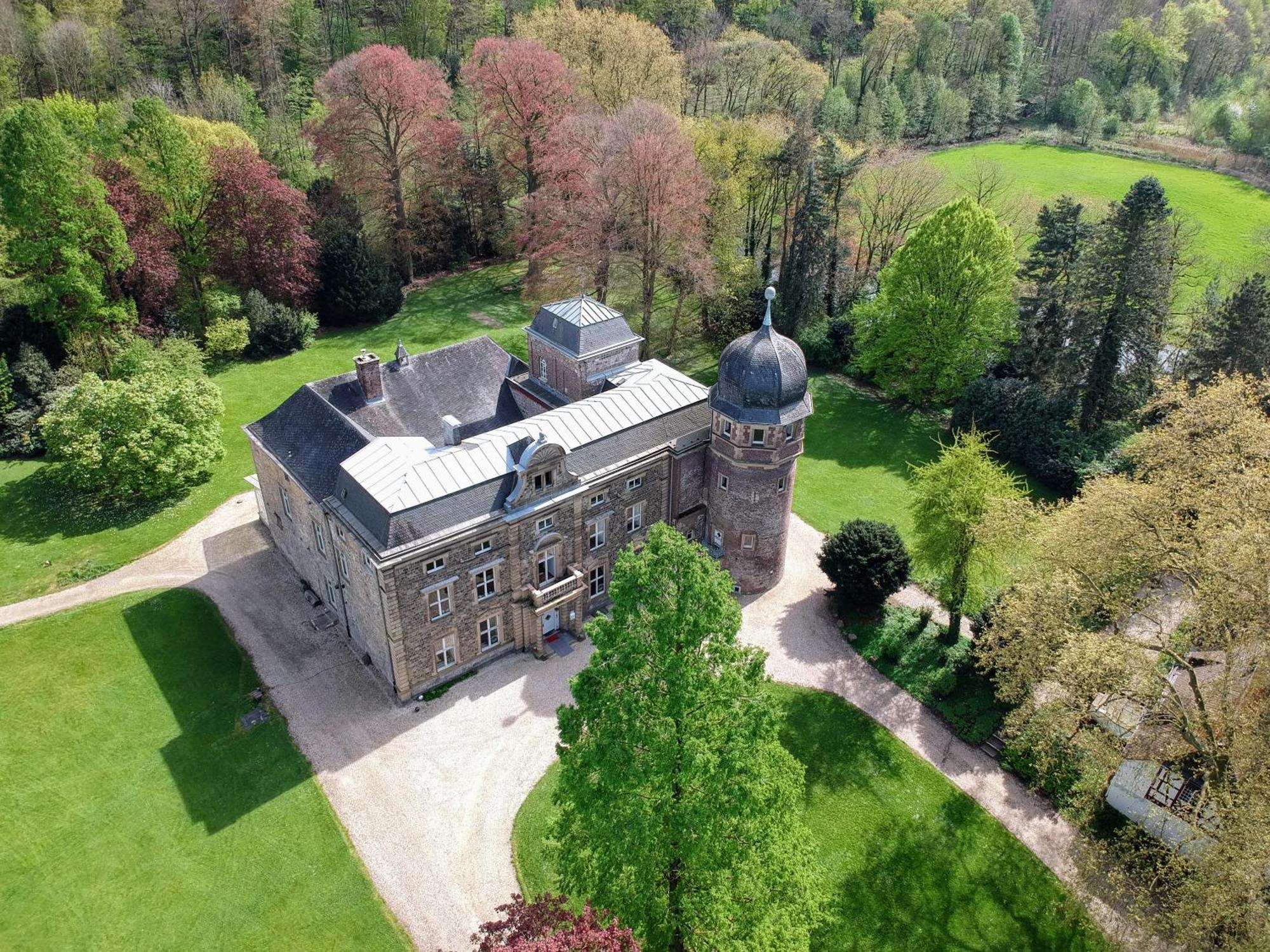 Apartments Am Schloss Rimburg Ubach-Palenberg Exteriör bild